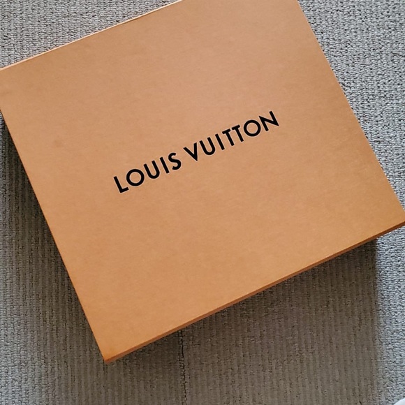 Authentic⭐️Louis Vuitton Damier Abene Portobello PM in pristine condition - Picture 7 of 10